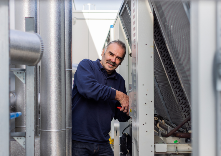 Werkenbij VanderLinden Monteur Werktuigbouwkunde - Toon 1